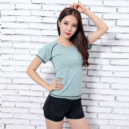 Quick Dry Sports Yoga Shirt Women Short Sleeve Breathable Exercises Yoga Tops Gym Running Fitness T-Shirts Large Size