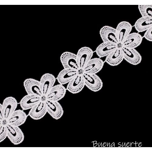 Buena Suerte 2018 New 1/2Y/lot White/Black Roses Flower Embroidery Lace High Quality Ribbon Fabric Sew DIY Handmade Accessories
