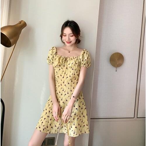 Vintage Women Dresses Summer 2021 Lace Up Square Collar Flowers Print Beach Dress Folds Short Sleeve Mini Dress Sundress Robe