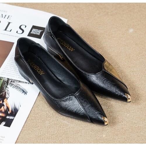 2021 New Women Flats Gold Pointed Toe Slip on Flat Shoes Black Office Lady Shoes for Ladies Loafers Low Heel Zapatos Mujer