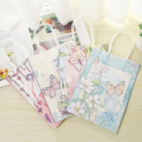 30pcs Creative Butterfly Gift Bag Clothing Packaging Packing Bags Vertical Style Kraft Paper Bag with handles