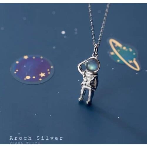 S925 silver necklace with astronaut creative design fresh sweet temperament simple clavicle chain for student jewelry wholesale