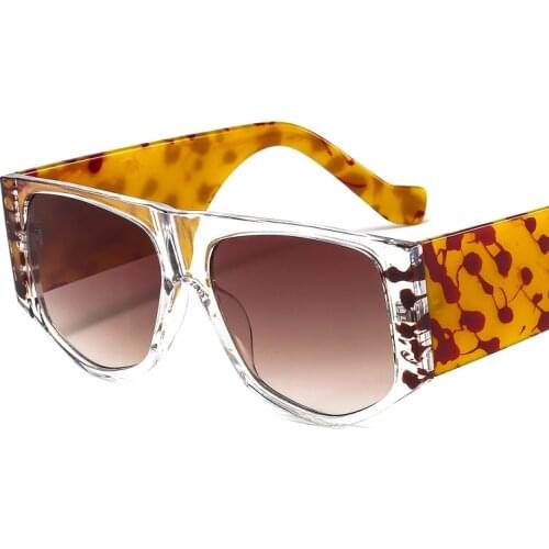 New Fashion Shield Sunglasses Women Men Gradient Lens Leopard Distinctive Eye Catching Frame Luxury Brand Designer Sunglasses