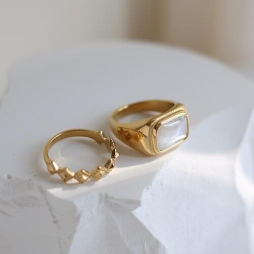 Chic Statement Natural Shell Ring for Women Waterproof Stainless Steel Geometric Gold Metal Ring Jewelry Bagues Pour Femme 2021