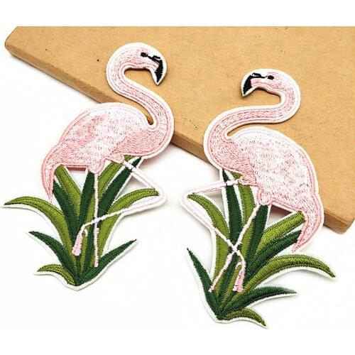 Customized Wholesale Crane Cloth Sticker Embroidered Cloth Stickers Cloth Sticker Patch Bag Shoes and Hats Handicraft Brooch