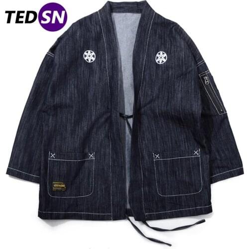 2020SS Spring Autumn Men Japan Style Losse Jackets Floral Embroidery Retro Kimono Cardigan Overwear Hip Hop Streetwear Coat