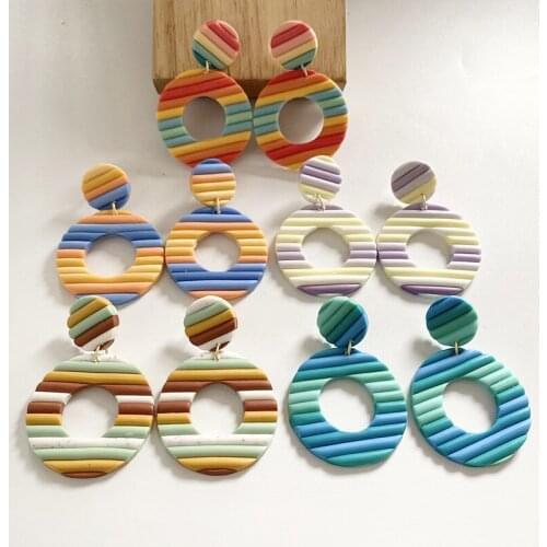 2021 Trend Clay Soft Pottery Rainbow Strips Multicolor Artistic Texture Earrings Round Geometric Handmade for Women Jewelry