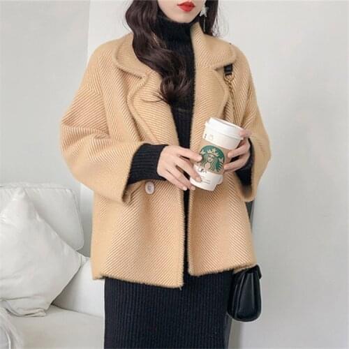 Womens Coat Winter Jackets Suit Collar Single-Breasted Imitation Mink Velvet Ladies Fashion Short Knit Coat Outwear Cardigan