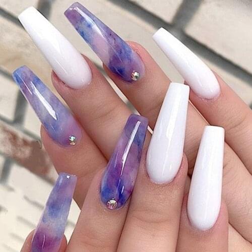Luxurious Blue Fog Crystal Ombre Nails Press on White Fake Nails Extra Long Coffin JP2038-B3