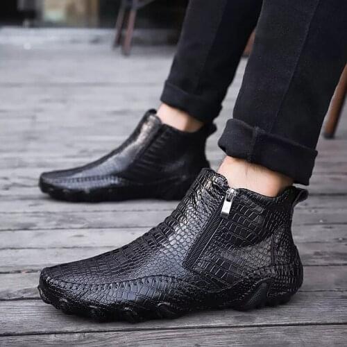 SHANTA Men's Chelsea Boots