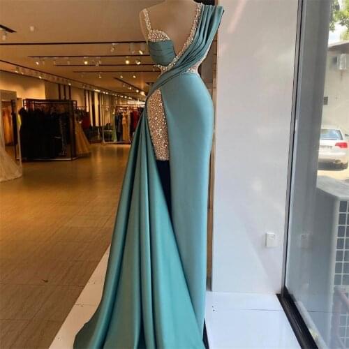 2021 Chic Sequined Evening Dress Side Split Ruched Satin Prom Gowns Sweep Train Formal Party Dress