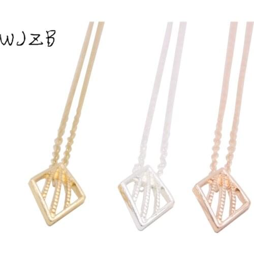 Fashion rectangular pendant necklace with geometric shapes for women