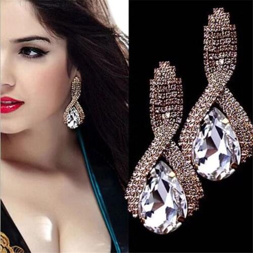 Fashion luxury jewelry crystal gold filled Pendant Earrings shiny Rhinestone Pendant Earrings womens Bridal Earrings