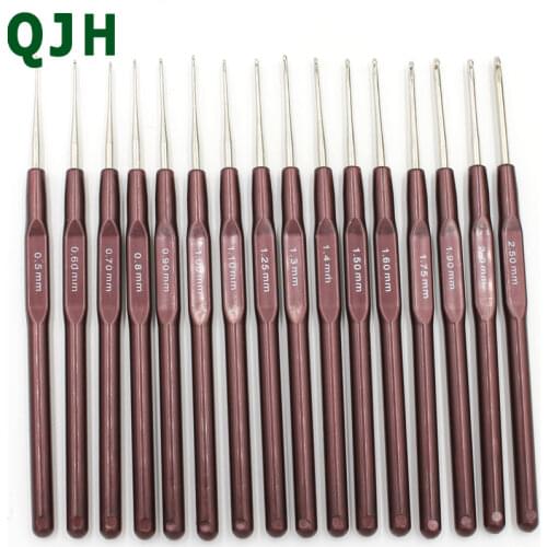 QJH 16pcs Plastic Handle Crochet Hooks Handle Knitting Needles Set Crochetings and Knittings 0.5mm-2.5mm 16 Size