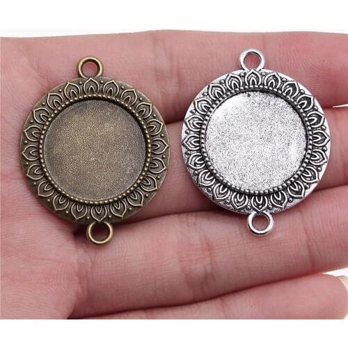 WYSIWYG 4pcs 20mm Inner Size 2 Colors Antique Bronze Antique Silver Color Flower Cameo Cabochon Base Setting Charms Pendant
