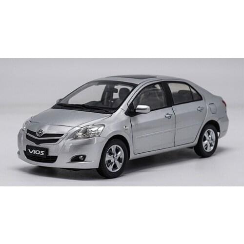 1:18 Scale Alloy TOYOTA VIOS Metal Simulation Car Model Diecast Toy Vehicle for Collectible Display Souvenir Collection Souvenir
