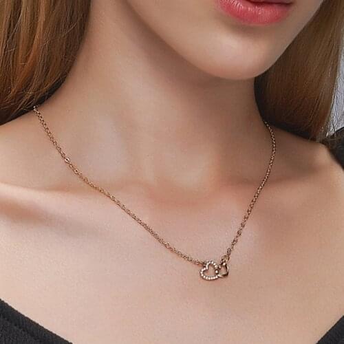 Romantic Simple Double Heart Necklace Exquisite Crystal Zircon Pendant Gold Color Chain Lady Necklace Lady Wedding Jewelry