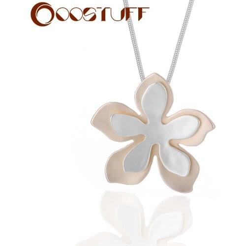 Vintage Long Chains Flower Collar Necklace Trend Suspension Costume Jewelry for Women Neck Pendants Accessories Unusual Things