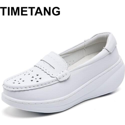 TIMETANGSpring and autumn nurse shoes Hollow and breathable womens shoes with soft soles Thick bottomed winter muffin shoes
