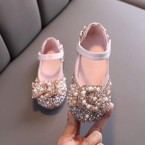2020 Hot Summer Autumn Girls Sandals Sequins With Bow Diamond Princess Party Shoes Soft Flat Shoes For Girls Kids Sandals D487