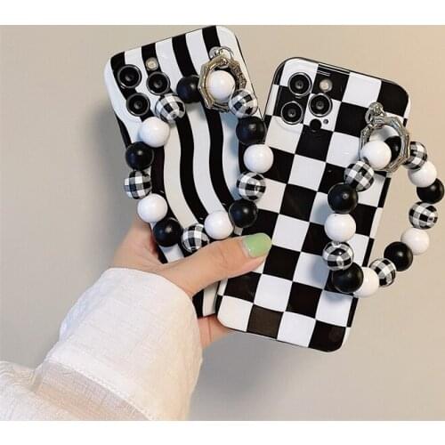Fashion Black White Gird Phone Case Cute Flower Hand Strap Chain For iPhone 12 11 Pro Max 7 8 plus X Xr XS Max SE 2020 Cover