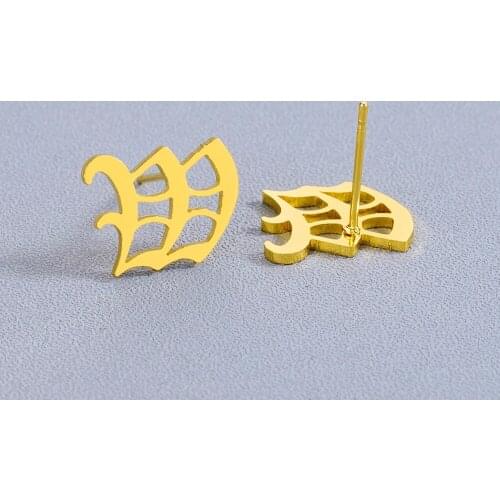 Chandler Letter W Stud Earring For Women Men Captial Initial Old English Earrings Minimalist Punk Cool Steel Jewelry Wholesale