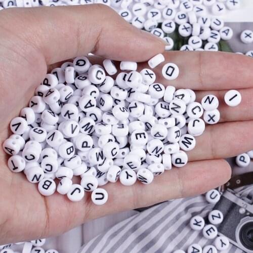 100pcs 7mm White Acrylic Spaced Beads Letter Beads Oval 26 Alphabet Beads For Jewelry Making DIY Bracelet Necklace