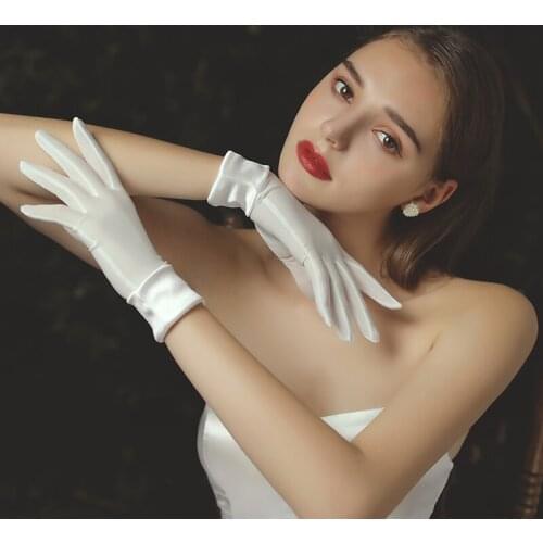 Simple Bridal Short Gloves Satin Finger Gloves for Wedding Travel Studio Photo Daily Life WG019