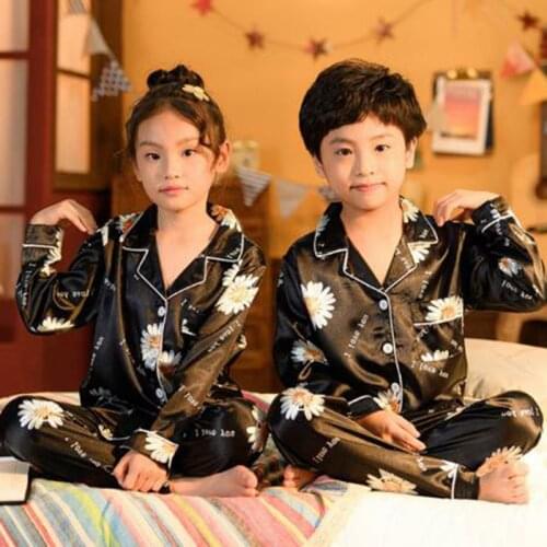 New Autumn Winter Long Sleeve Kids Sleepwear Silk Pajamas Set Boys Pyjamas Sets for Kids Nightwear Girls Pajamas Home Clothes