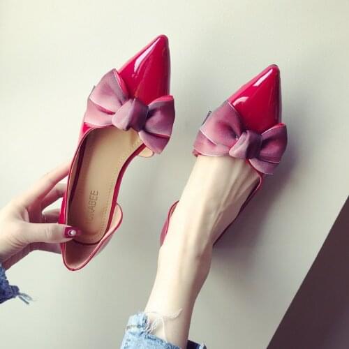 Sweet lace bow ballet flats women pointed toe japanned leather flat summer shoes woman bowtie wedding/party shoes loafers