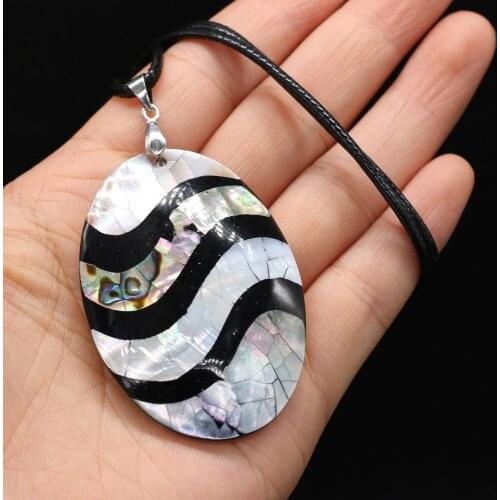 Natural Shell Necklace With Oval Stripe Pendant Leather Cord 2MM Charms For Elegant Women Love Romantic Gift