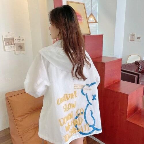 Summer 2021 Loose Sunscreen Jacket Women Cartoon Print Streetwear Korean Thin Fashionable Za Vintage Clothes Windbreaker Coat