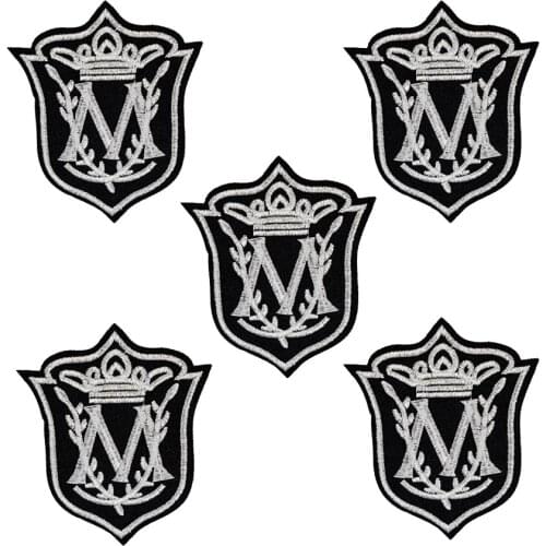 Custom Badge style patch for clothing iron embroidered patches applique iron on patches sewing accessories for clothes 10pcs/lot