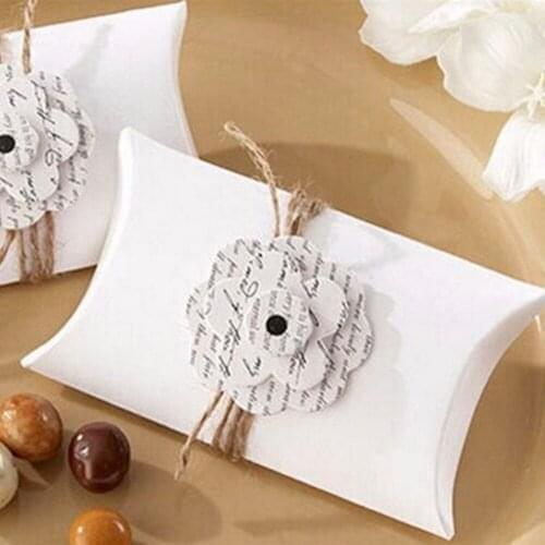 New flower petal candy box white printing pillow shape box European wedding favor gift box 50 pcs/lot