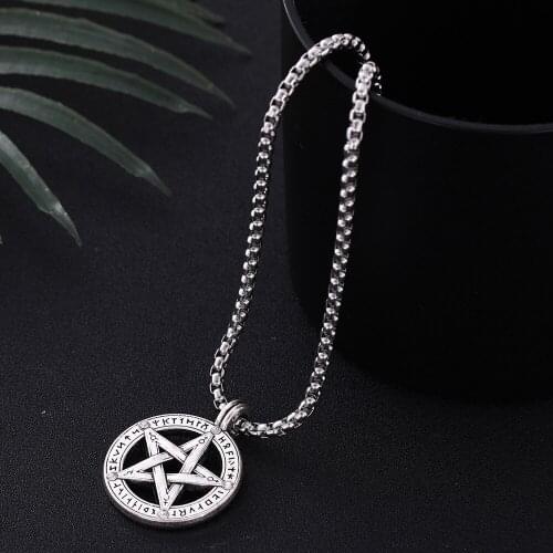 EUEAVAN 10pcs/lot Wholesale Men Pentagram Amulet Pendant Necklace Pentacle Wicca Viking Runes Necklaces Vintage Paganism Jewelry
