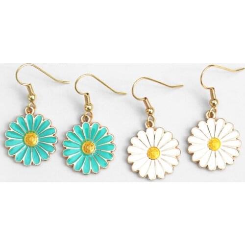 Korean Fashion Daisy Boho Flower Earrings Hippie Earrings Retro Floral Spring Jewelry Kawaii Accessories Bridesmaid Gifts