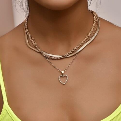 3 Pcs/Set Gold Color Multi Layered Snake Chain Choker Necklace for Women Crystal Heart Pendant Necklace Jewelry Accessories