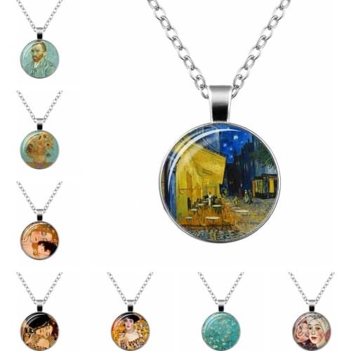 Gustav Klimt The Kiss Necklace Jewelry Silver Color Chain Oil Painting Pattern Glass Cabochon Pendant Necklace for Female
