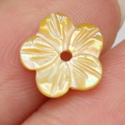 1 PC Natural Petal-shaped Shell Loose Beads Cute Yellow Handmade Crafts DIY Necklace Bracelet Earrings Jewelry Accessories Bead
