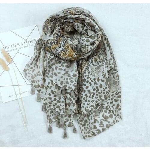 2021 New Vintage Flower Print Tassel Scarf Shawls Floral Wrap Head Hijab