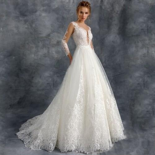 Modest Lace Appliques Tulle Wedding Gowns 2021 Custom Made Court Train Scoop Neck Long Sleeve A-line Wedding Dress