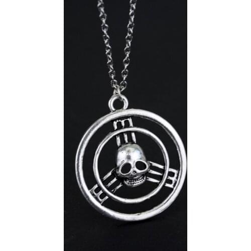 Skull Head Pendant Necklace for men Jewelry of Pirates of the Caribbean Necklace Vintage Chain Collier accessories