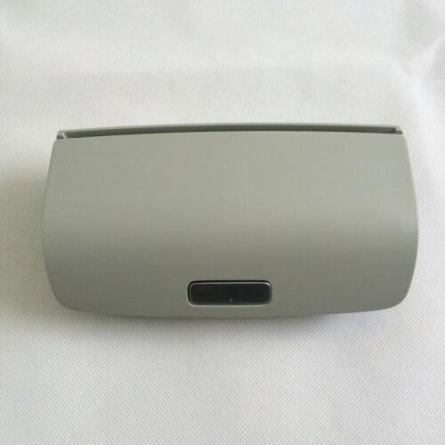 OEM Chrome Sunglass Glasses Box Case Holder For VW Jetta 5 MK55 Golf 6 MK6 Passat B6 CC Tiguan 1KD 868 837A