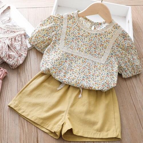 Summer childrens clothing sets 2021 new Korean style small fresh toddler girls clothing floral shorts two-piece suit