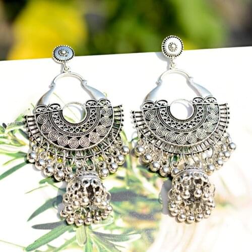 OIQUEI 2020 Indian Jhumka Jewelry Big Bells Drop Earrings For Women Bohemia Vintage Ethnic Hollow Dangle Earring Ladies kolczyki