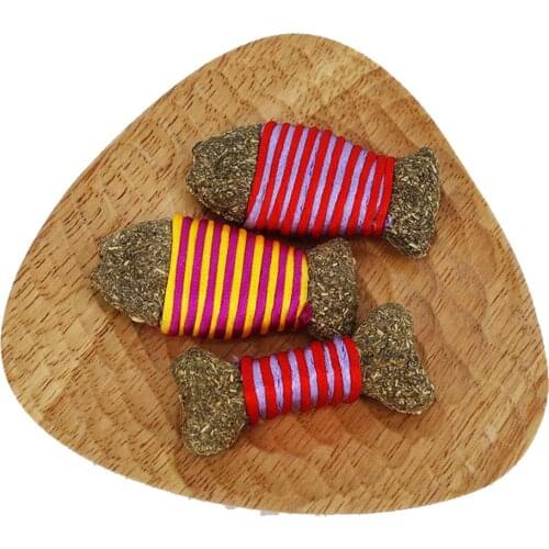 1PC Natural Catnip Cat Toys Bone catnip toy Two-color rope winding fish catnip Clean Teeth Healthy Care Funny Cat Catmint Toys