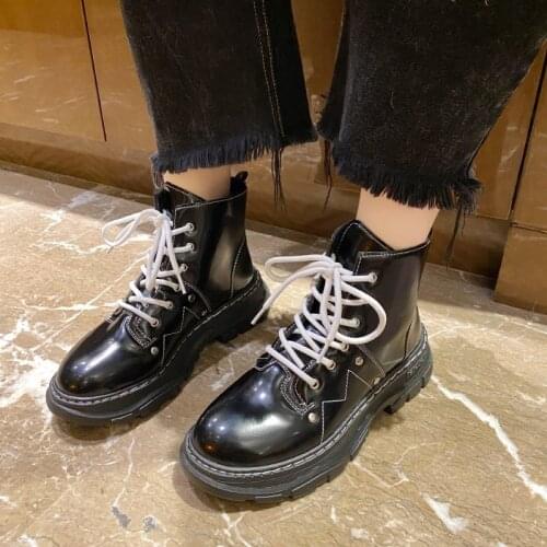 Women martin boots high quality fashion rivet ankle boots high heel 5 CM platform shoes women motorcycle boots Botas Mujer