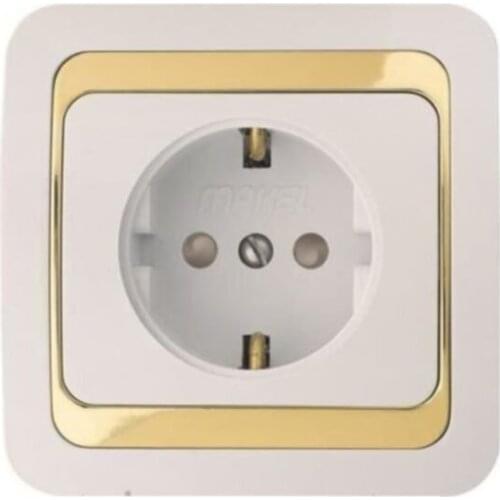 Lazeranka Electrical Outlets
