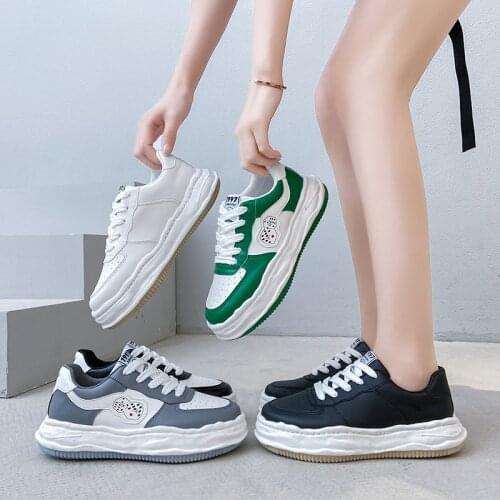 Women Shoes 2021 Fashion Breathable Casual Sport Shoes Women Increase Platform White Shoes Women Non Slip Sneakers Zapatos Mujer