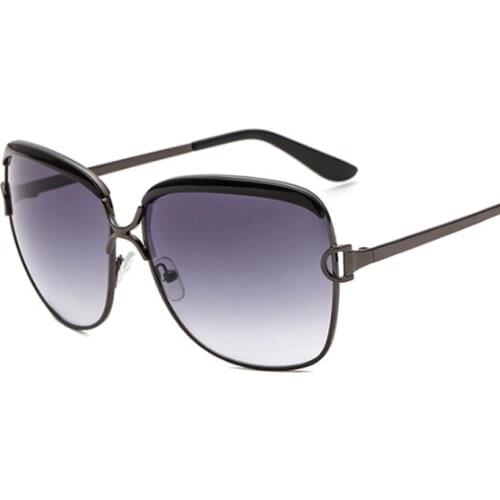 Fashion Black Oversized Sunglasses Women Brand Designer Ladies Sunglasses Vintage Metal Big Frame Luxury Gradient Oculos De Sol